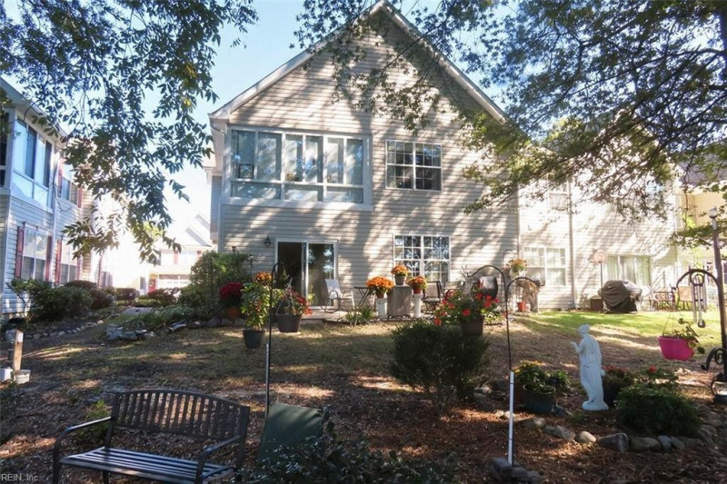 Photo 4 of 18 residential for sale in Portsmouth virginia