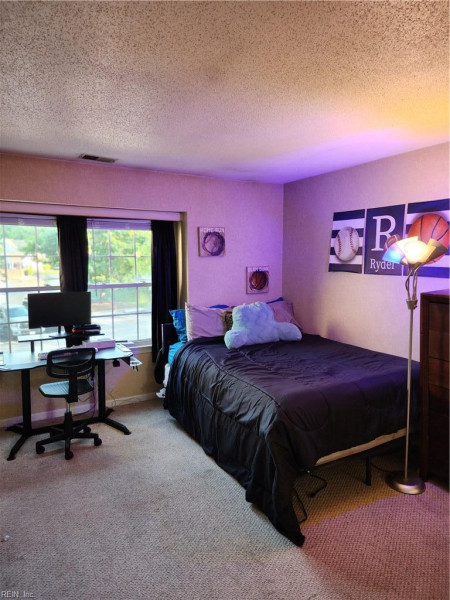 Photo 9 of 12 residential for sale in Chesapeake virginia Photo 9 of 12 residential for sale in Chesapeake virginia