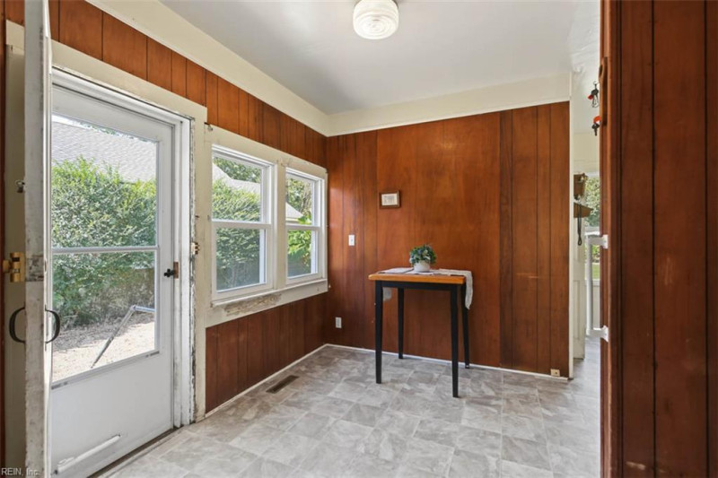 Photo 24 of 50 residential for sale in Sussex County virginia