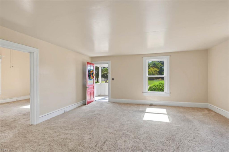 Photo 9 of 50 residential for sale in Sussex County virginia
