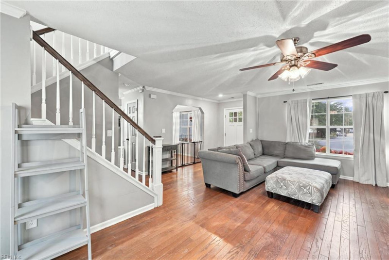 Photo 9 of 40 residential for sale in Chesapeake virginia Photo 9 of 40 residential for sale in Chesapeake virginia