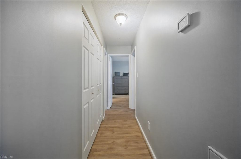 Photo 16 of 50 residential for sale in Virginia Beach virginia