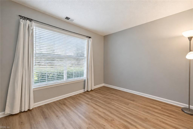 Photo 24 of 50 residential for sale in Virginia Beach virginia