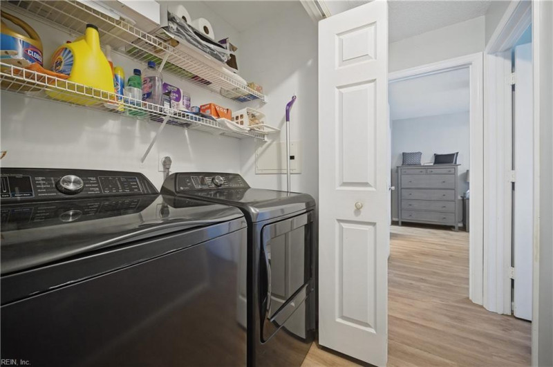 Photo 26 of 50 residential for sale in Virginia Beach virginia