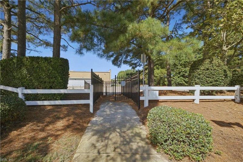 Photo 29 of 50 residential for sale in Virginia Beach virginia
