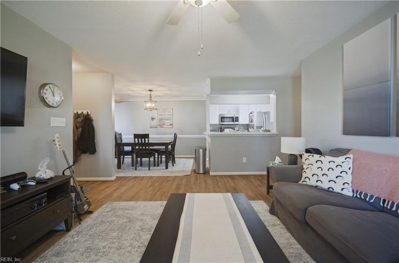 Photo 5 of 50 residential for sale in Virginia Beach virginia