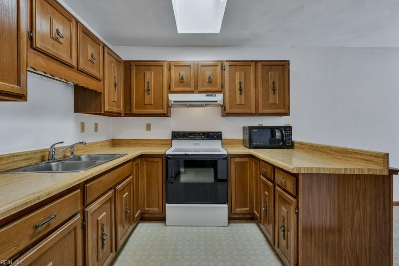 Photo 12 of 38 residential for sale in Norfolk virginia Photo 12 of 38 residential for sale in Norfolk virginia