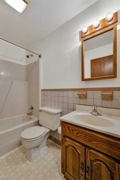 Photo 23 of 38 residential for sale in Norfolk virginia Photo 23 of 38 residential for sale in Norfolk virginia