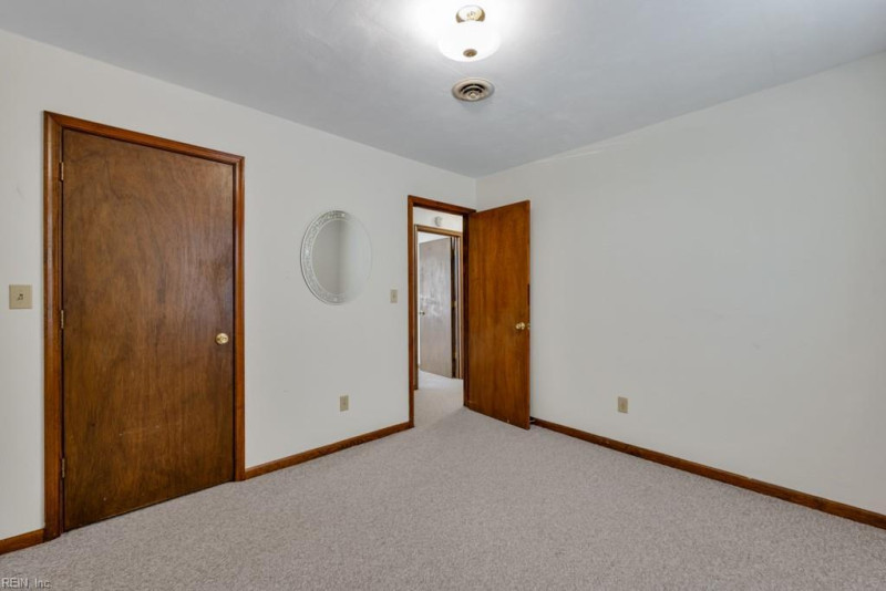 Photo 25 of 38 residential for sale in Norfolk virginia Photo 25 of 38 residential for sale in Norfolk virginia