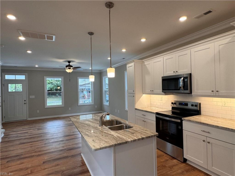 Photo 10 of 18 residential for sale in Norfolk virginia