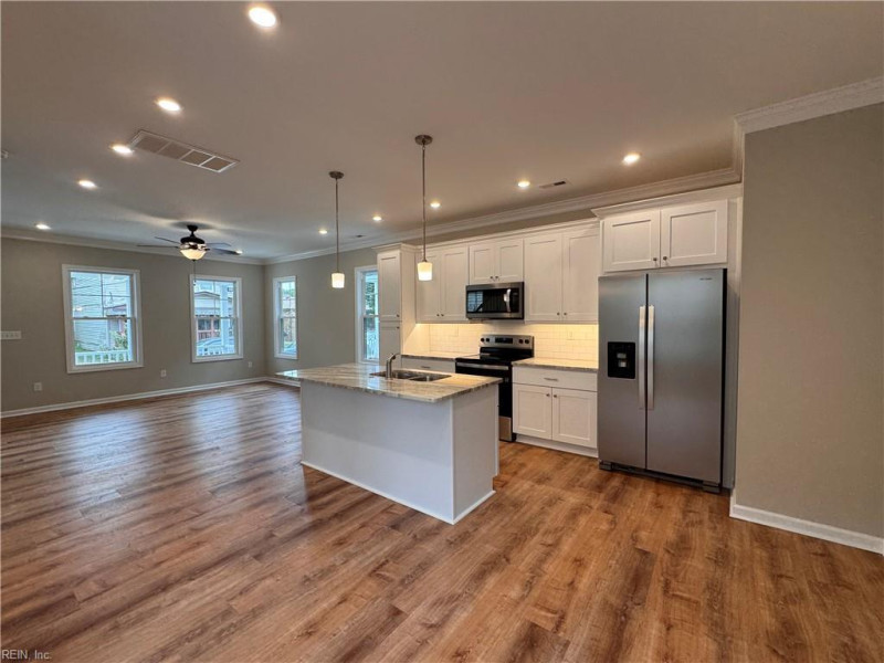 Photo 8 of 18 residential for sale in Norfolk virginia