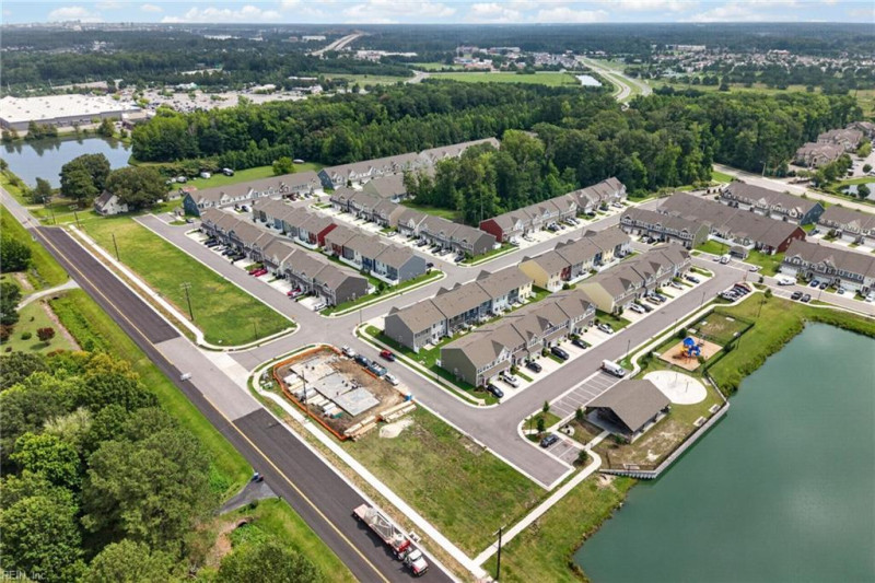 Photo 6 of 13 residential for sale in Chesapeake virginia Photo 6 of 13 residential for sale in Chesapeake virginia