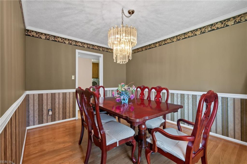 Photo 16 of 35 residential for sale in Hampton virginia