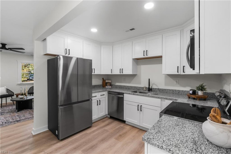 Photo 4 of 40 residential for sale in Norfolk virginia Photo 4 of 40 residential for sale in Norfolk virginia
