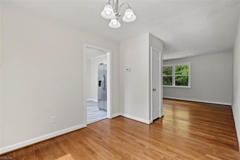 Photo 15 of 36 residential for sale in Newport News virginia