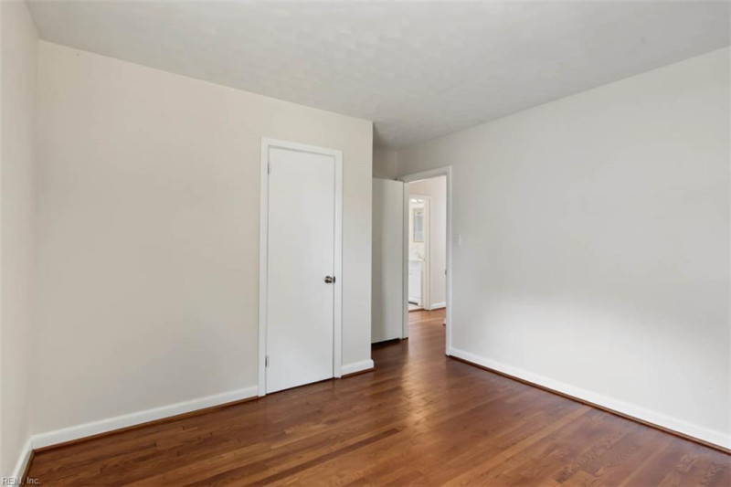 Photo 26 of 36 residential for sale in Newport News virginia