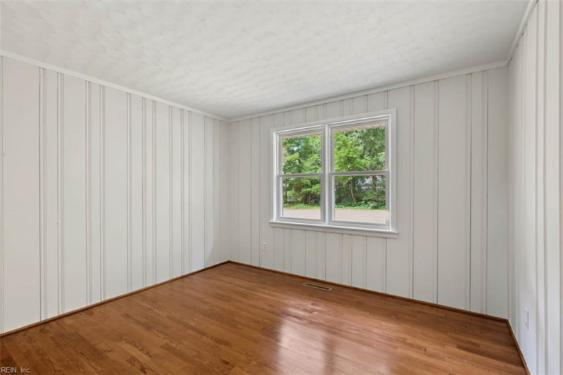 Photo 32 of 36 residential for sale in Newport News virginia