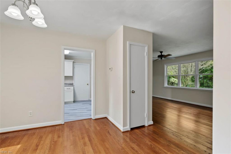 Photo 7 of 36 residential for sale in Newport News virginia