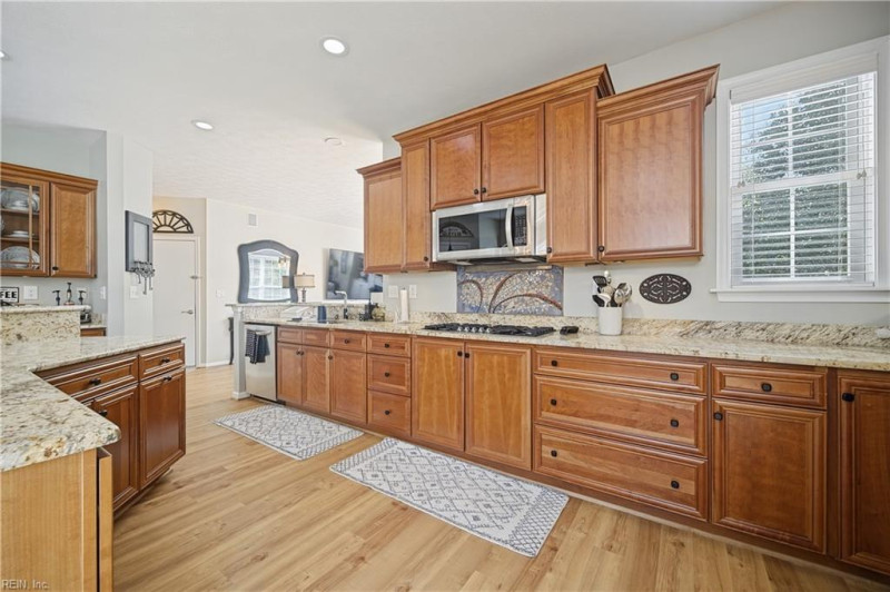 Photo 6 of 49 residential for sale in Virginia Beach virginia Photo 6 of 49 residential for sale in Virginia Beach virginia