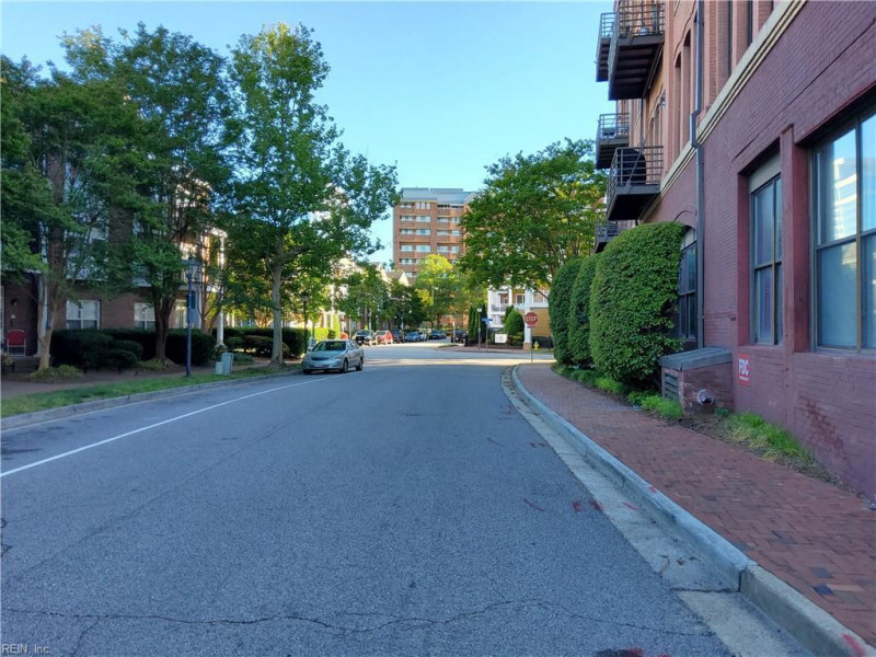 Photo 4 of 43 residential for sale in Norfolk virginia Photo 4 of 43 residential for sale in Norfolk virginia