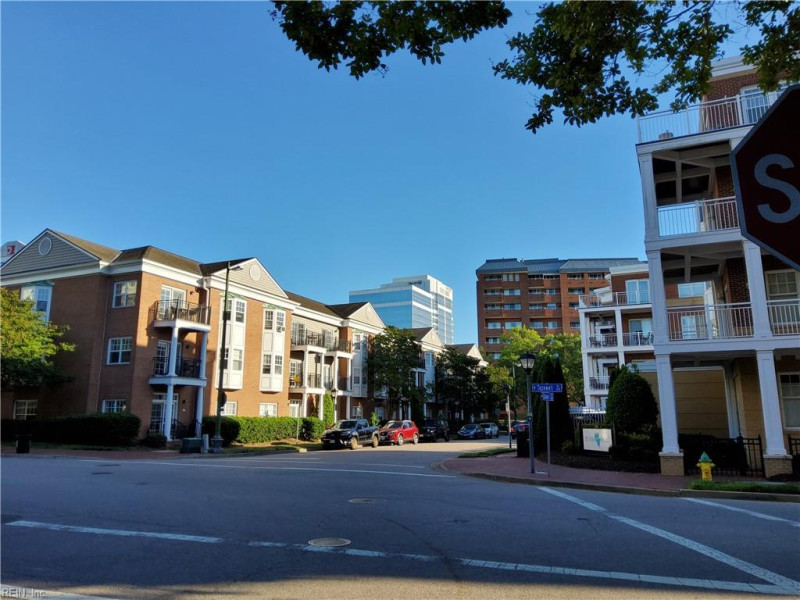 Photo 41 of 43 residential for sale in Norfolk virginia Photo 41 of 43 residential for sale in Norfolk virginia