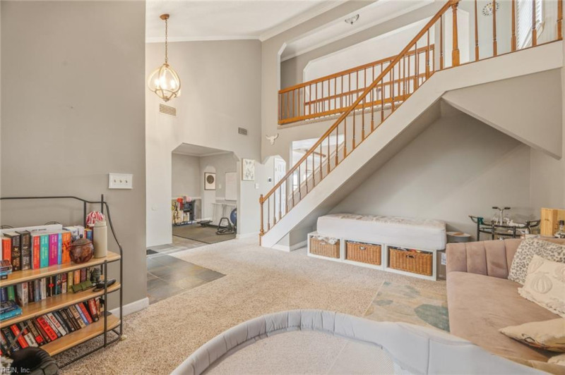 Photo 4 of 27 residential for sale in Virginia Beach virginia