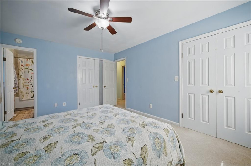 Photo 21 of 35 residential for sale in Chesapeake virginia Photo 21 of 35 residential for sale in Chesapeake virginia