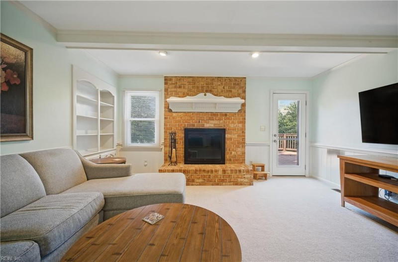 Photo 7 of 35 residential for sale in Chesapeake virginia Photo 7 of 35 residential for sale in Chesapeake virginia