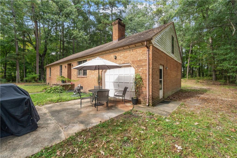 Photo 30 of 32 residential for sale in Chesapeake virginia