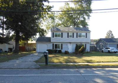 118 Harris Creek Road, Hampton, VA 23669