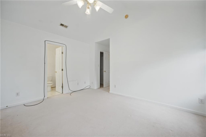 Photo 20 of 36 residential for sale in Hampton virginia