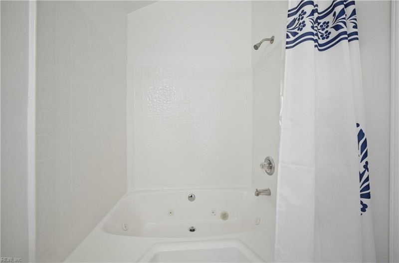 Photo 22 of 36 residential for sale in Hampton virginia