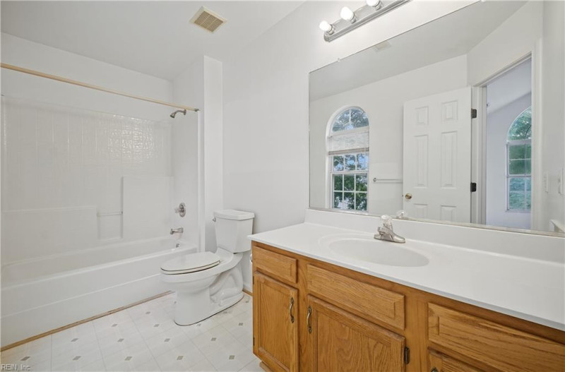 Photo 25 of 36 residential for sale in Hampton virginia