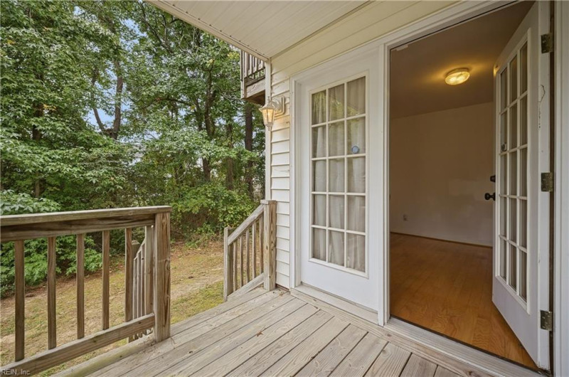 Photo 28 of 36 residential for sale in Hampton virginia
