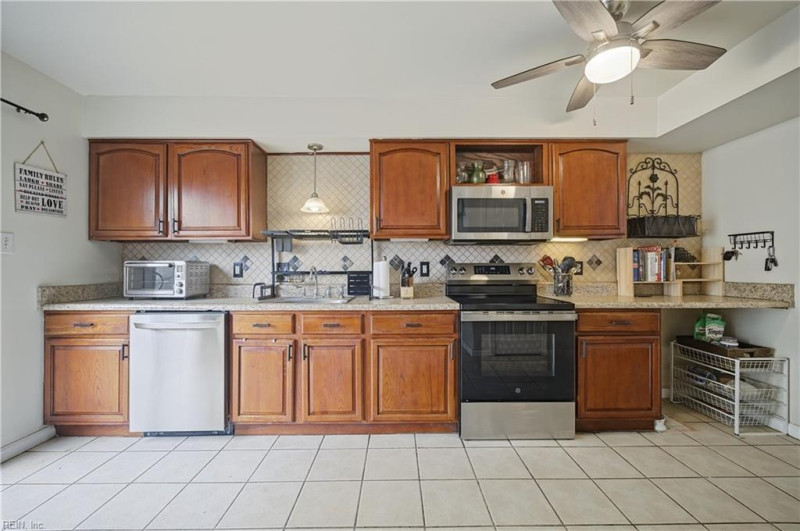 Photo 6 of 24 residential for sale in Virginia Beach virginia Photo 6 of 24 residential for sale in Virginia Beach virginia