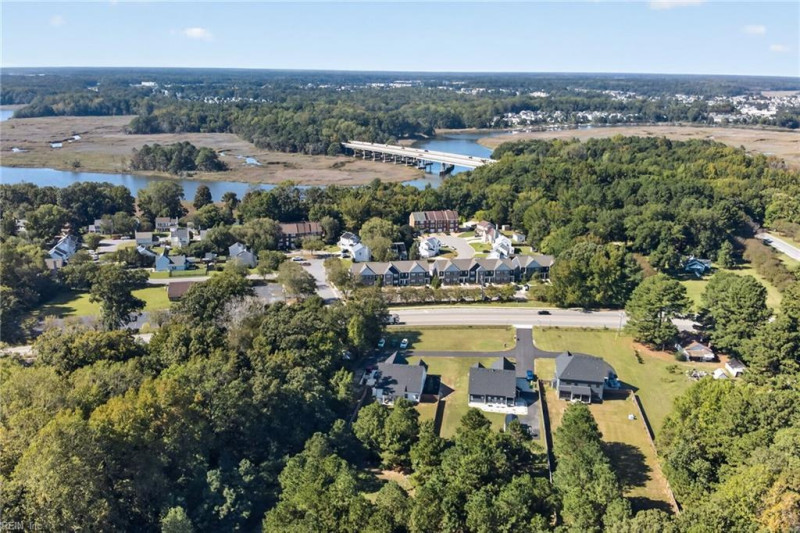 Photo 33 of 44 residential for sale in Suffolk virginia Photo 33 of 44 residential for sale in Suffolk virginia