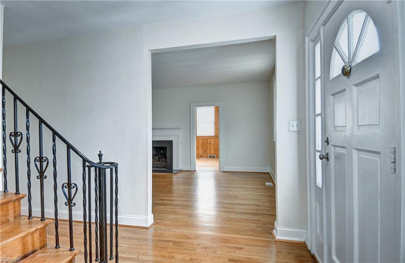 Photo 3 of 38 residential for sale in Portsmouth virginia Photo 3 of 38 residential for sale in Portsmouth virginia