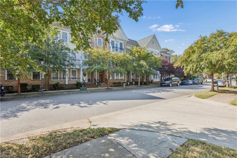 Photo 4 of 47 residential for sale in Norfolk virginia Photo 4 of 47 residential for sale in Norfolk virginia