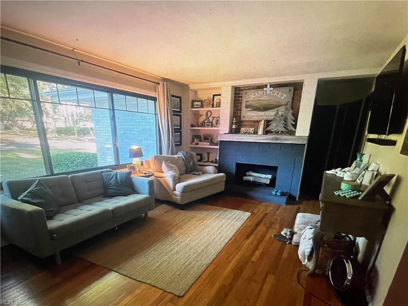 Photo 13 of 23 residential for sale in Norfolk virginia Photo 13 of 23 residential for sale in Norfolk virginia