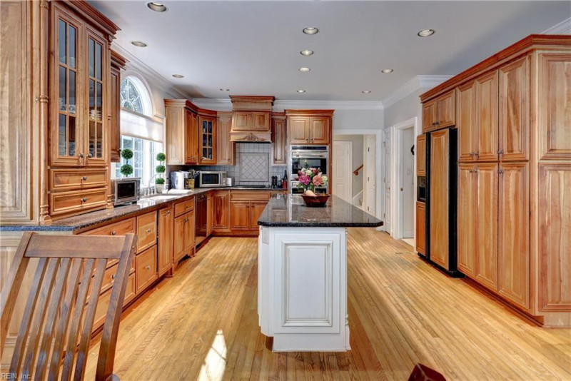 Photo 12 of 44 residential for sale in Williamsburg virginia Photo 12 of 44 residential for sale in Williamsburg virginia