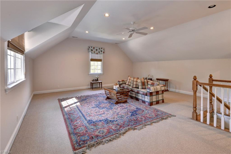Photo 33 of 44 residential for sale in Williamsburg virginia Photo 33 of 44 residential for sale in Williamsburg virginia