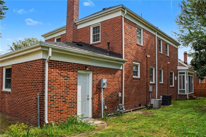 Photo 42 of 47 residential for sale in Portsmouth virginia Photo 42 of 47 residential for sale in Portsmouth virginia