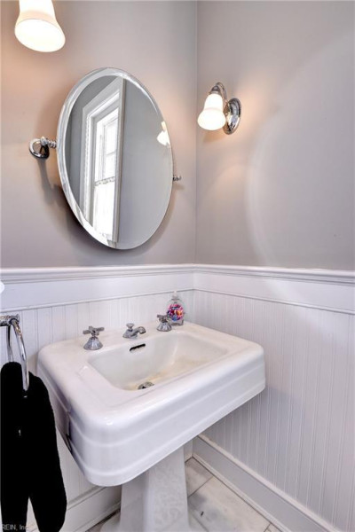 Photo 12 of 41 residential for sale in Williamsburg virginia