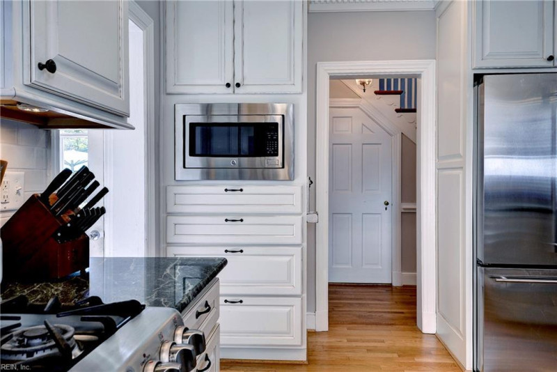 Photo 21 of 41 residential for sale in Williamsburg virginia