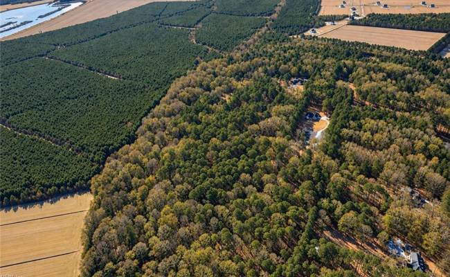 22 AC Johnson Lane, Chesapeake, VA 23322