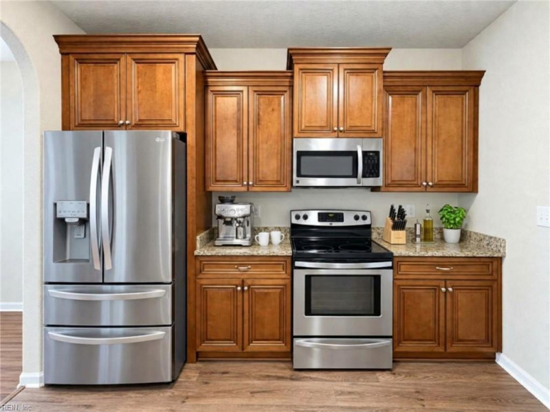 Photo 11 of 22 residential for sale in Chesapeake virginia