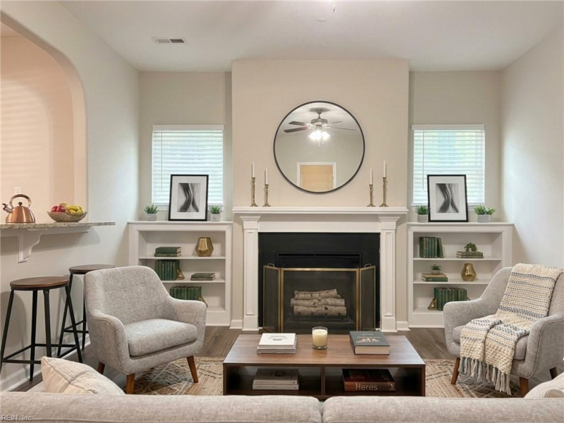 Photo 9 of 22 residential for sale in Chesapeake virginia