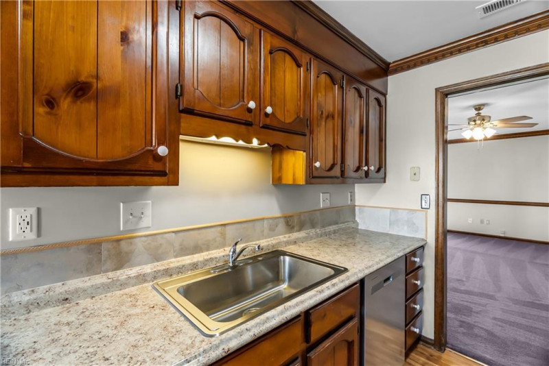 Photo 9 of 32 residential for sale in Virginia Beach virginia Photo 9 of 32 residential for sale in Virginia Beach virginia