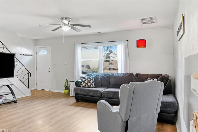 Photo 3 of 35 residential for sale in Norfolk virginia Photo 3 of 35 residential for sale in Norfolk virginia
