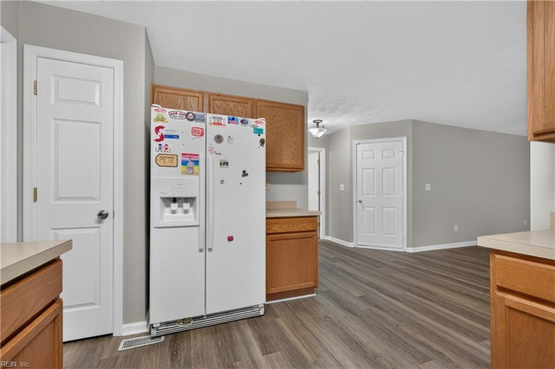 Photo 22 of 42 residential for sale in Chesapeake virginia